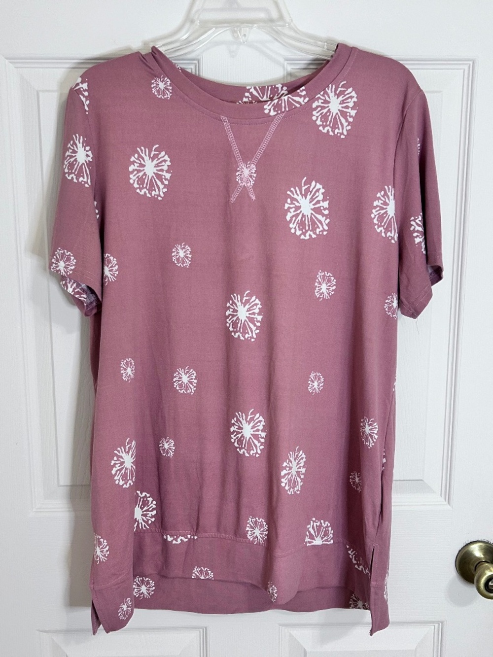 Mauve Pink Crew Neck Short Sleeve Top with Dandelion Print